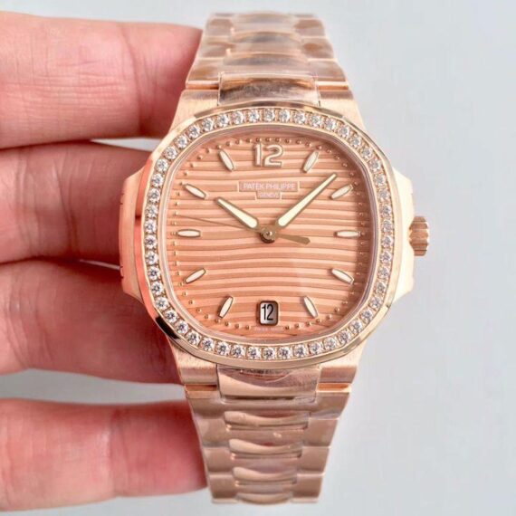Patek Philippe Nautilus 7118/1200R - 1:1 Best Edition Replica Watches