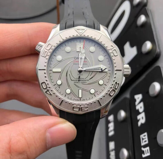 VS Factory Omega Seamaster 300M Black Strap - 1:1 Best Edition Replica Watches