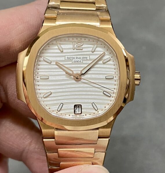 Patek Philippe Nautilus 7118-1R-001 - 1:1 Best Edition Replica Watches