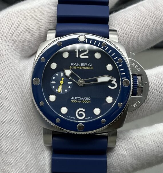 Panerai Submersible PAM01676 - 1:1 Best Edition Replica Watches