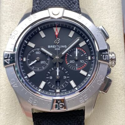 Breitling Avenger AB0147101B1X1 - 1:1 Best Edition Replica Watches