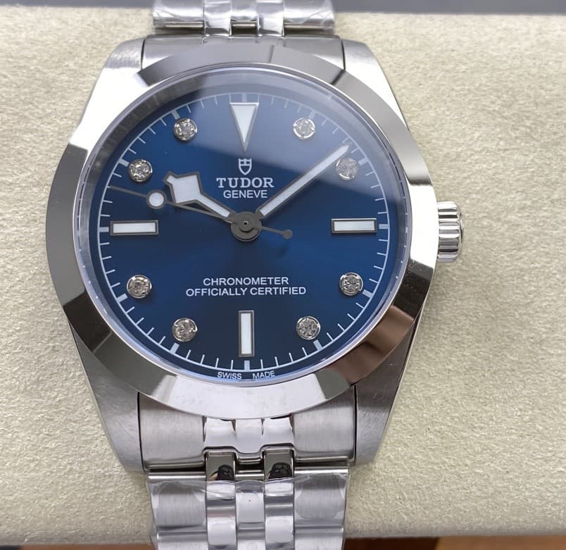 Tudor Black Bay M79680-0002 - 1:1 Best Edition Replica Watches